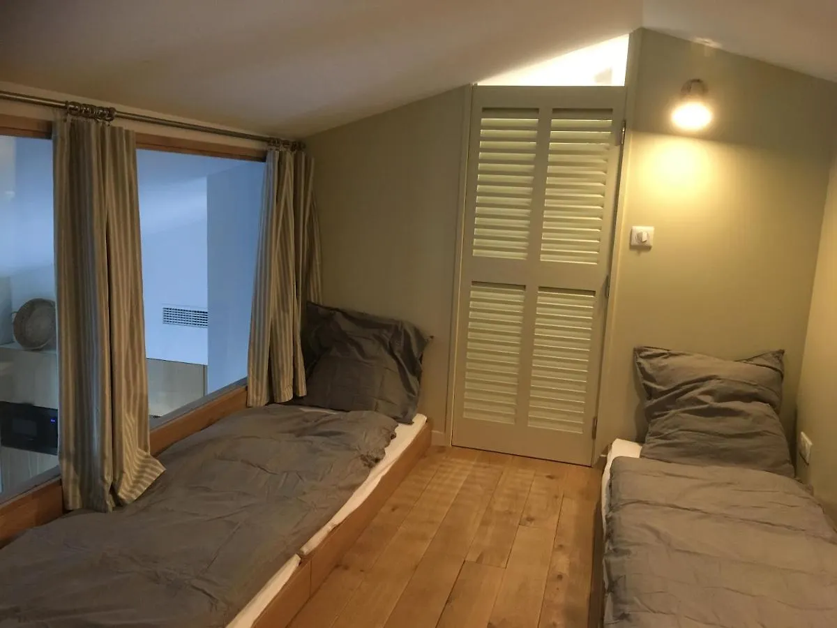 B&B Maison D'Hotes - Chateau De Jouques 热姆诺 0*,